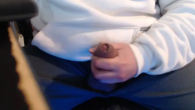 Snapshot of italian_mach chatting on February 5, 2026, 7:37 am italian mach online show from February 5, 2026, 7:37 am