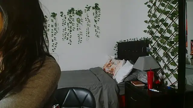 Pinkye skarlet online show from November 14, 2025, 9:24 am