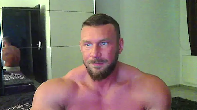 Snapshot of muscularkevin chatting on April 9, 2026, 1:17 pm muscularkevin online show from April 9, 2026, 1:17 pm