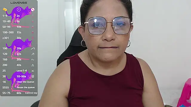 Katha Marck online show from October 21, 2025, 12:26 pm