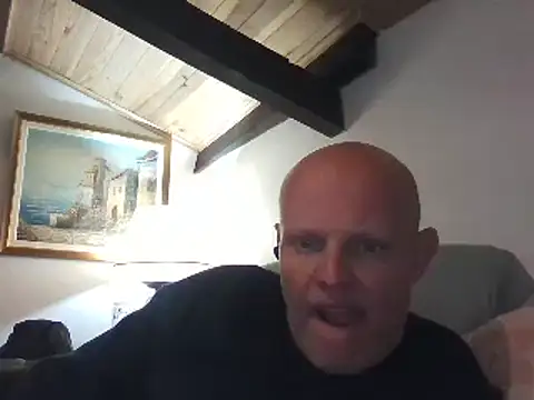 Snapshot of davigochi77bcn chatting on March 11, 2025, 10:20 pm davigochi77bcn online show from March 11, 2025, 10:20 pm