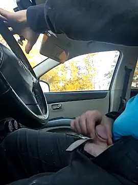 Hotredheadandtoungelasher online show from February 7, 2026, 12:46 pm