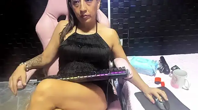 mature sexi40 online show from March 15, 2025, 6:25 am