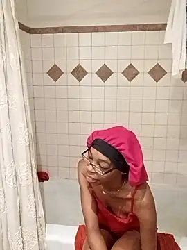 Snapshot of Jasmine_FullsShine chatting on April 12, 2026, 2:53 pm Jasmine FullsShine online show from April 12, 2026, 2:53 pm