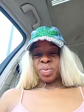 Snapshot of Jasmine_FullsShine chatting on April 4, 2026, 1:50 pm Jasmine FullsShine online show from April 4, 2026, 1:50 pm