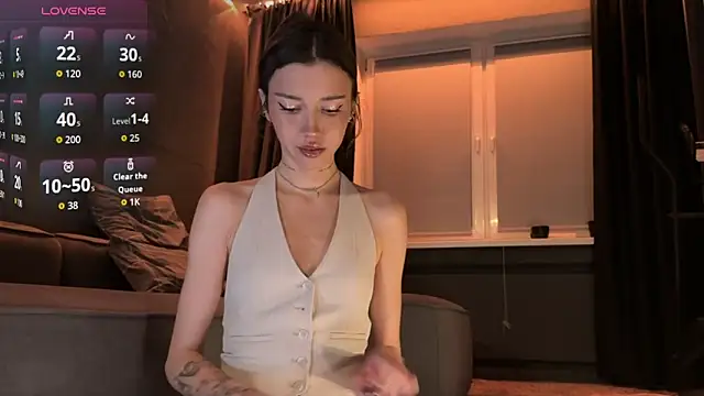 Snapshot of Bastet chatting on October 25, 2025, 8:31 pm Bastet online show from October 25, 2025, 8:31 pm