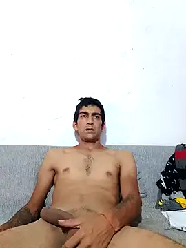 Snapshot of Elverguditojaja chatting on March 28, 2026, 7:59 pm Elverguditojaja online show from March 28, 2026, 7:59 pm