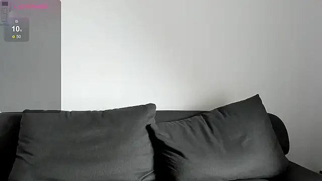 minimaya online show from March 17, 2025, 2:52 am