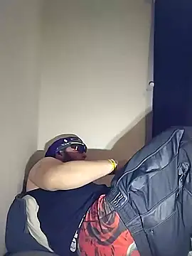 Snapshot of 29liquid1989 chatting on January 4, 2025, 7:02 pm 29liquid1989 online show from January 4, 2025, 7:02 pm