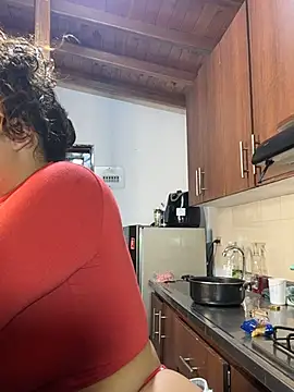 GiselReyes online show from October 7, 2025, 1:50 am