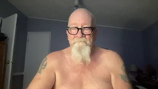 Snapshot of kcbace61760 chatting on January 10, 2026, 4:08 am kcbace61760 online show from January 10, 2026, 4:08 am