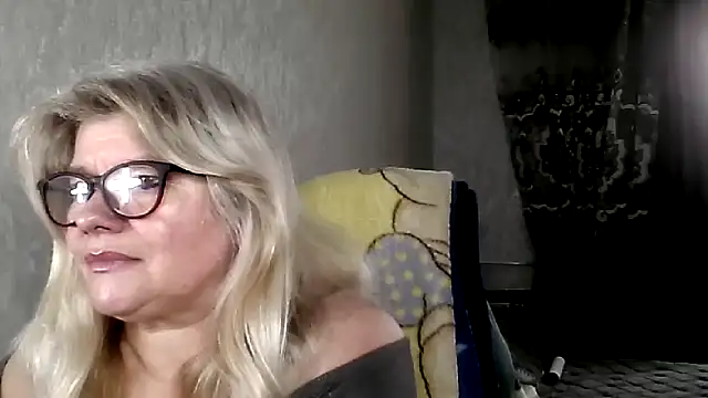 Diana 49 online show from February 3, 2026, 8:30 am