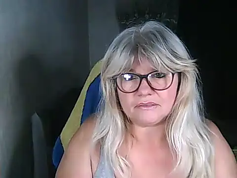 Diana 49 online show from November 20, 2025, 10:42 pm