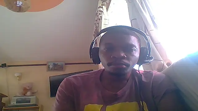 EarthyBull online show from February 8, 2025, 1:33 pm