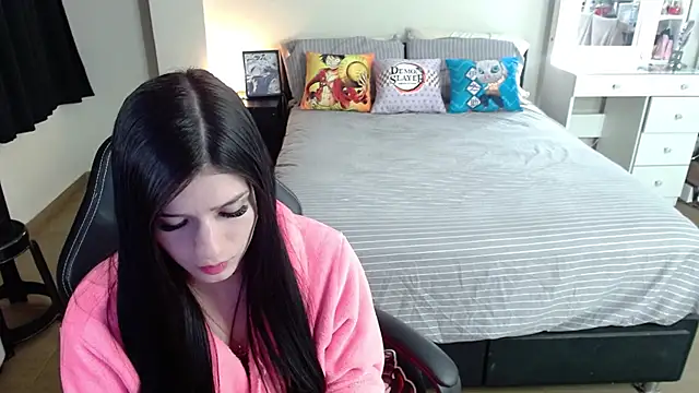 Snapshot of kittykat18x chatting on March 10, 2025, 11:16 pm kittykat18x online show from March 10, 2025, 11:16 pm