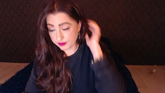 RebeccaStone online show from December 22, 2025, 3:06 am