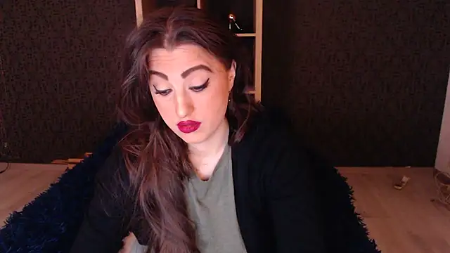 Snapshot of RebeccaStone chatting on December 1, 2025, 3:18 am RebeccaStone online show from December 1, 2025, 3:18 am