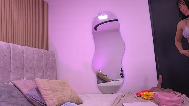 violeta aroca online show from March 17, 2026, 3:09 am