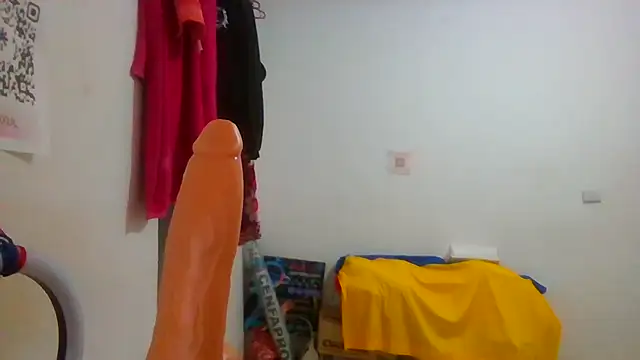 Aishamara online show from October 14, 2025, 3:07 am