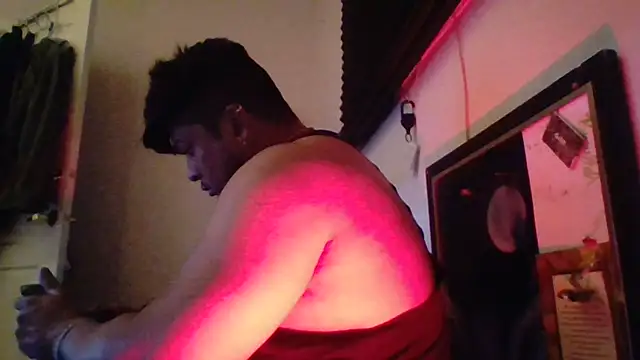 CleanGrey online show from April 19, 2026, 8:37 am