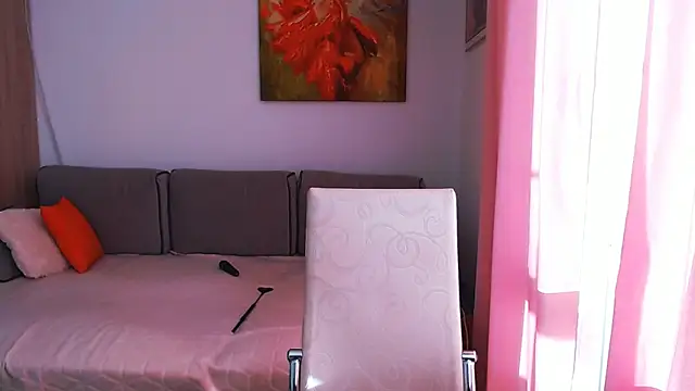 Snapshot of Magic_Blondie chatting on September 27, 2025, 1:28 pm Magic Blondie online show from September 27, 2025, 1:28 pm