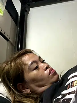 pinay4uwithagoodheart online show from December 18, 2025, 8:41 am