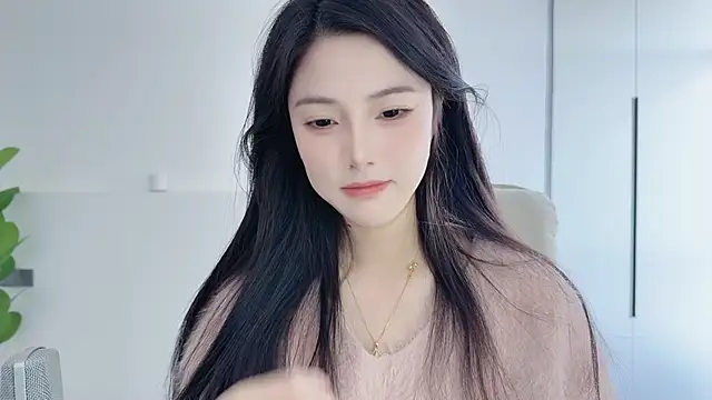 HaagenDazs  online show from December 3, 2025, 5:41 am