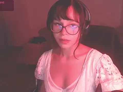 Snapshot of modjo_ chatting on January 31, 2025, 6:24 am modjo  online show from January 31, 2025, 6:24 am