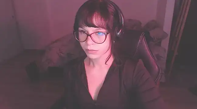 Snapshot of modjo_ chatting on January 11, 2025, 11:34 am modjo  online show from January 11, 2025, 11:34 am