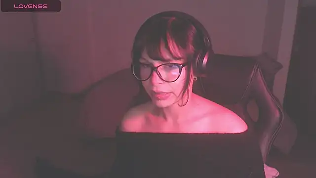 Snapshot of modjo_ chatting on September 28, 2025, 5:47 am modjo  online show from September 28, 2025, 5:47 am