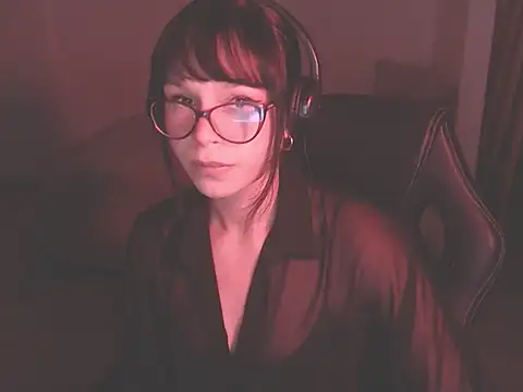 Snapshot of modjo_ chatting on December 11, 2024, 2:19 am modjo  online show from December 11, 2024, 2:19 am