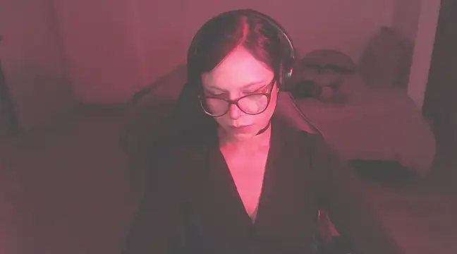 Snapshot of modjo_ chatting on February 24, 2025, 5:33 am modjo  online show from February 24, 2025, 5:33 am