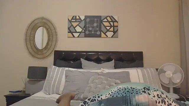 Snapshot of Creamyass22 chatting on February 6, 2025, 4:03 pm Creamyass22 online show from February 6, 2025, 4:03 pm