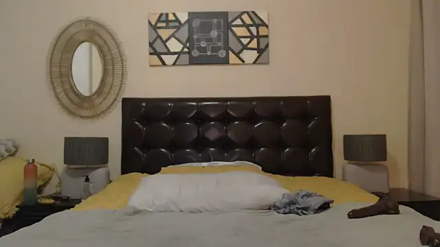 Snapshot of Creamyass22 chatting on December 29, 2024, 5:22 pm Creamyass22 online show from December 29, 2024, 5:22 pm