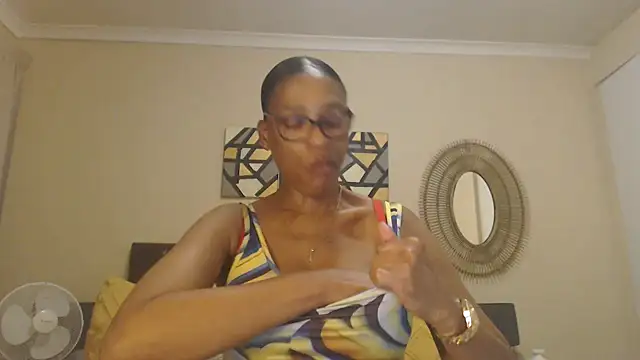 Snapshot of Creamyass22 chatting on April 17, 2026, 3:37 pm Creamyass22 online show from April 17, 2026, 3:37 pm