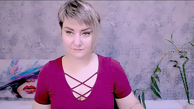 Djullia online show from November 1, 2025, 6:08 am