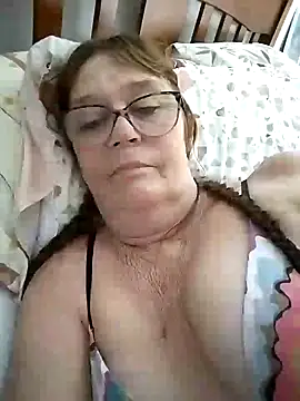 Snapshot of bellaau chatting on January 15, 2025, 6:33 am bellaau online show from January 15, 2025, 6:33 am