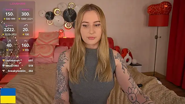 Snapshot of ArolinaNight chatting on March 3, 2025, 4:10 am ArolinaNight online show from March 3, 2025, 4:10 am