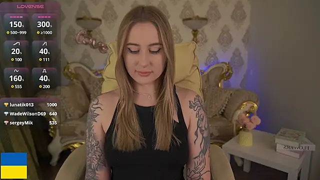 Snapshot of ArolinaNight chatting on February 20, 2025, 10:27 am ArolinaNight online show from February 20, 2025, 10:27 am