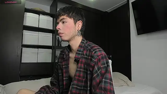 Snapshot of _morghan_ chatting on February 12, 2025, 3:40 am morghan online show from February 12, 2025, 3:40 am