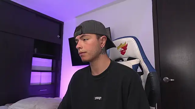 Snapshot of _morghan_ chatting on February 20, 2026, 5:48 pm morghan online show from February 20, 2026, 5:48 pm