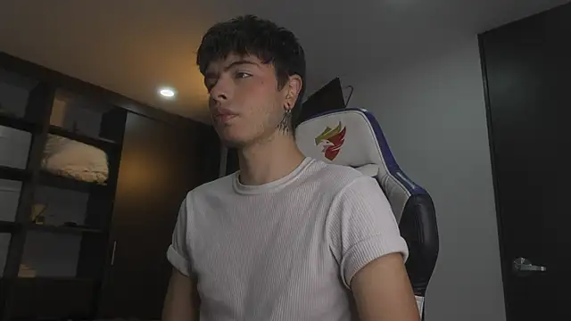 Snapshot of _morghan_ chatting on October 18, 2025, 12:34 am morghan online show from October 18, 2025, 12:34 am