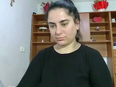 cutieammy online show from January 15, 2025, 12:36 pm