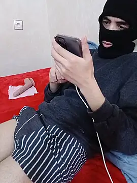 arabqueen online show from November 13, 2025, 7:40 pm