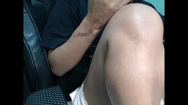 CuteRhea69 online show from October 27, 2025, 11:55 am