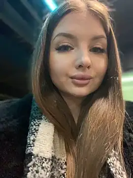 KrisMagnoly online show from December 28, 2024, 4:30 pm