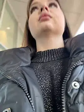 KrisMagnoly online show from February 16, 2025, 1:49 pm