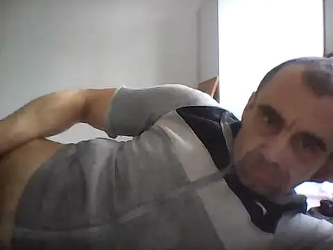 Snapshot of centekx chatting on November 8, 2025, 2:09 pm centekx online show from November 8, 2025, 2:09 pm