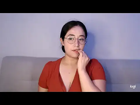 YummymeowW online show from July 5, 2026, 12:59 am
