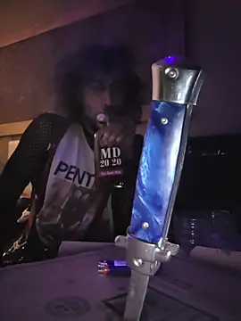 SpeedMagnumBlade6669 online show from February 16, 2026, 6:28 pm